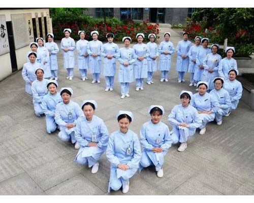 婴儿奶瓶选什么材质最安全？